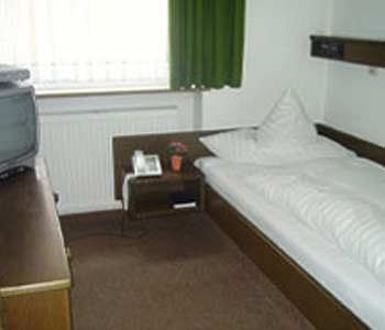 Hotel Wiesbadener Hof Stuttgart Exterior photo
